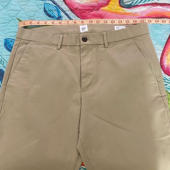 NWOT Gap Performance Khaki In Slim Fit With Gap Flex Waist 34. - Picture 6 of 11